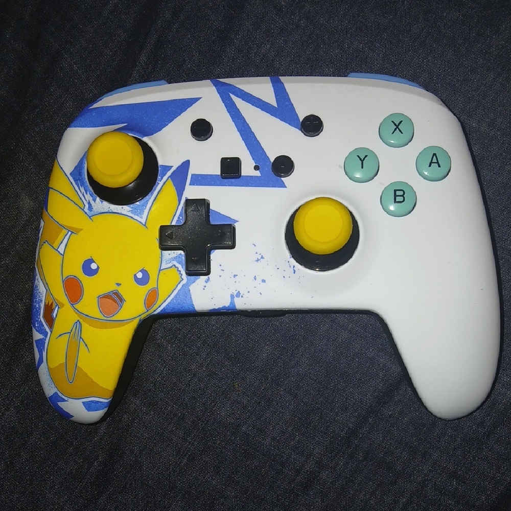 Pikachu Themed Wireless Controller - White and Yellow